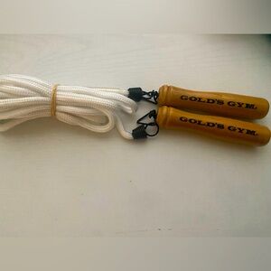NWOT Gold’s Gym Authentic Rope Jump Rope